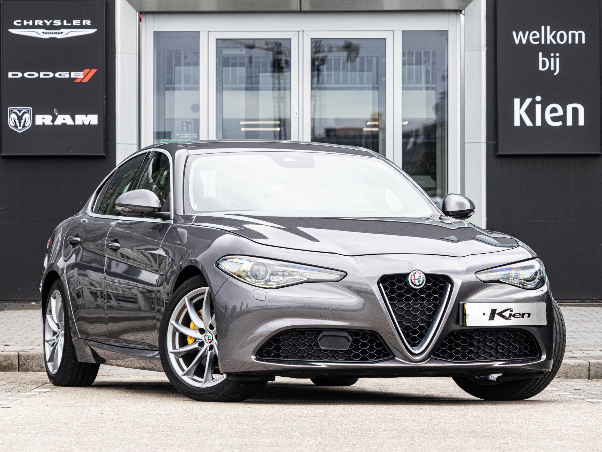 Alfa Romeo Giulia 2.0T Super | Xenon | 18" Velgen | BTW Auto, Auto's, Alfa Romeo, Automaat, 745 kg, Achterwielaandrijving, Euro 6