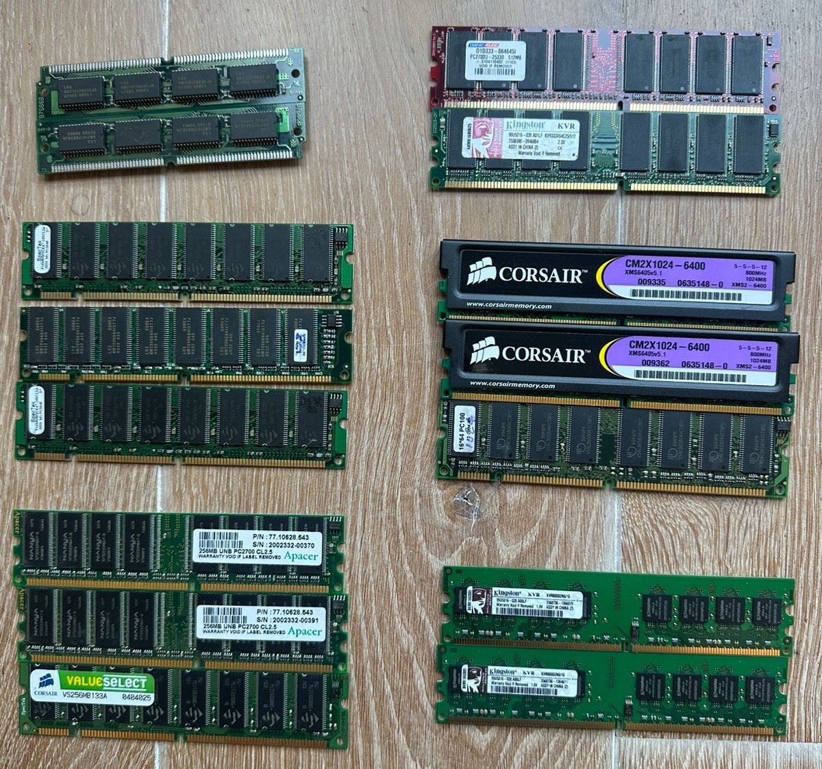 Oudere geheugenmodules, Computers en Software, RAM geheugen, Ophalen of Verzenden, Zo goed als nieuw, Desktop