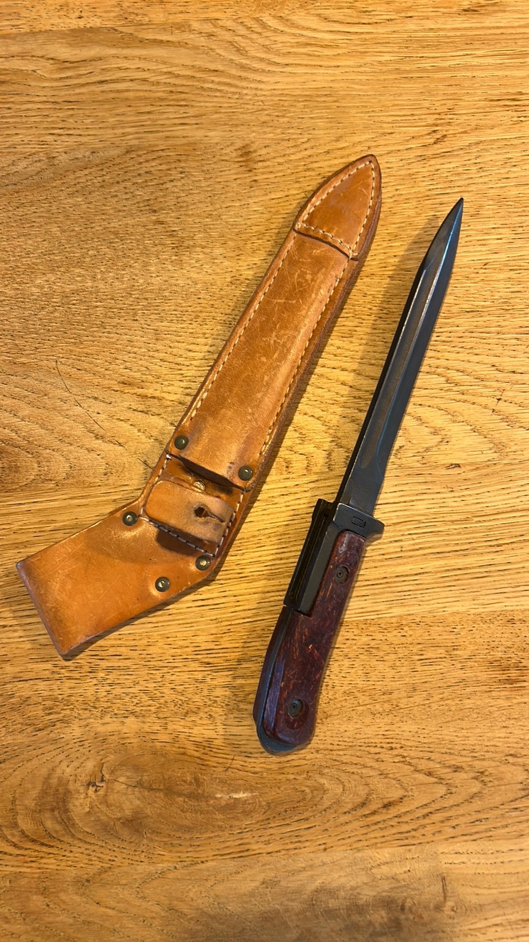 Bajonet VZ58 met schede uit de koude oorlog (CZ2601), Verzenden, Landmacht, Mes of Dolk