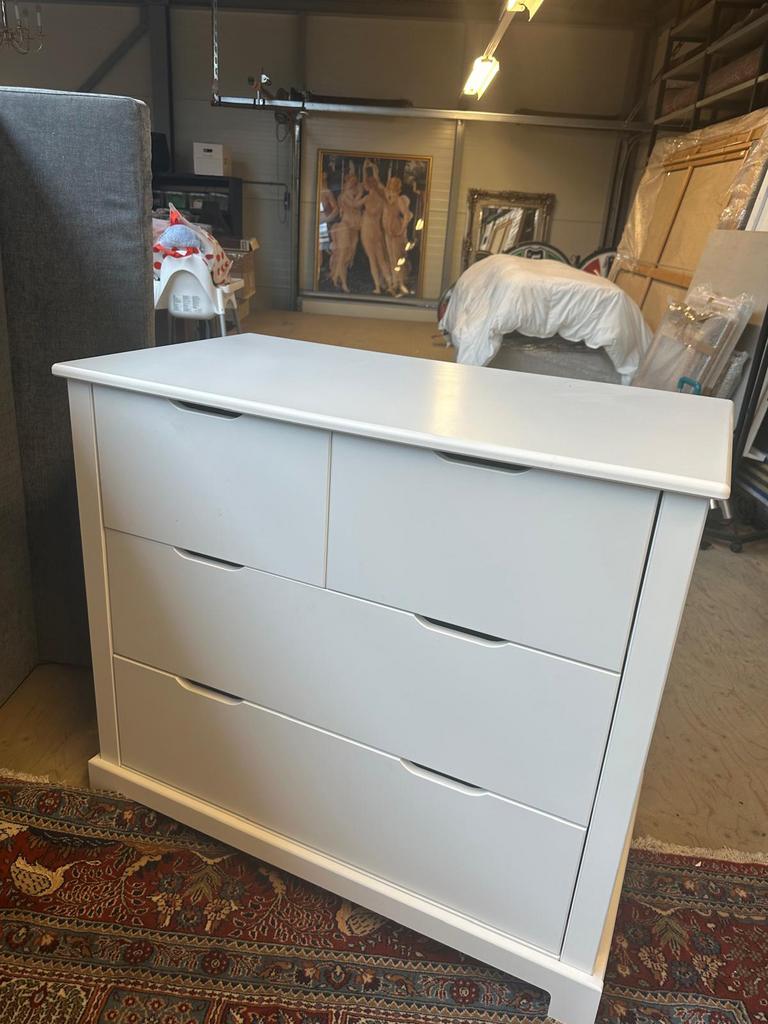 Petit Amelie peuterkamer bed, lade, commode, kussen, matras, Kinderen en Baby's, Kinderkamer | Complete kinderkamers, Ophalen of Verzenden