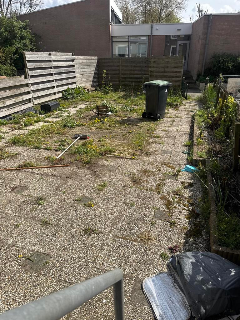 Gratis tegels voor tuin (ca. 70m2) - Zelf verwijderen, Tuin en Terras, Tegels en Klinkers, Gebruikt, Ophalen of Verzenden, 10 m² of meer