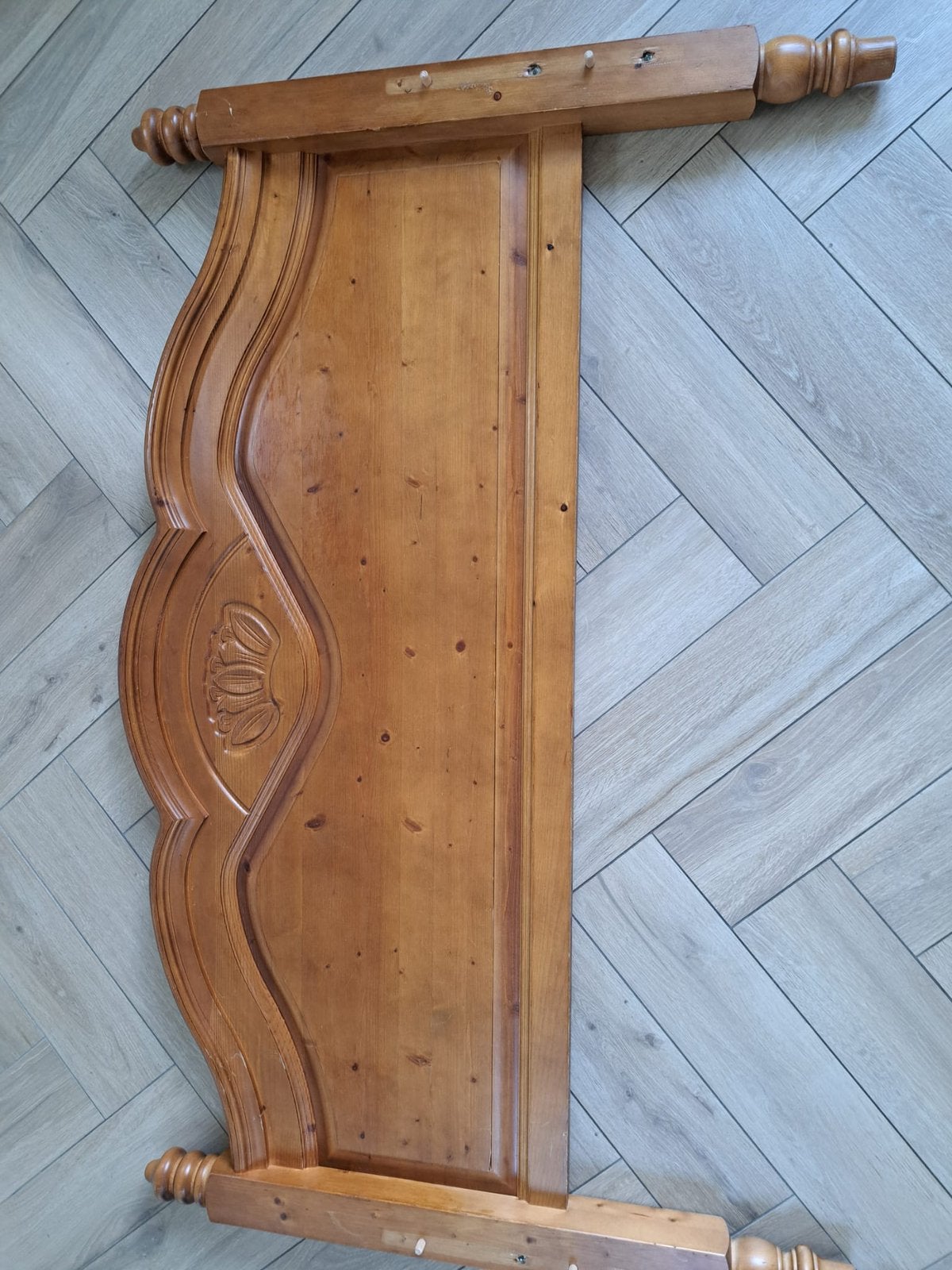 Klassiek grenen houten bed 140 X 200, Huis en Inrichting, Slaapkamer | Bedden, Ophalen, Verstelbaar, Grenen, 140 cm