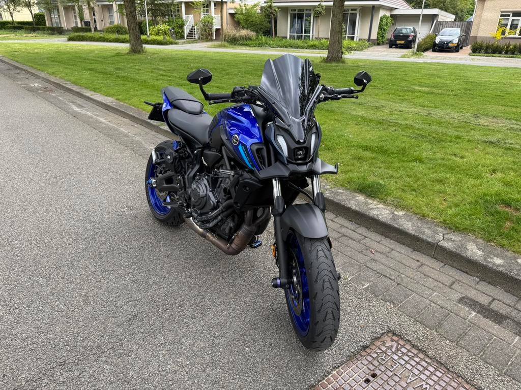 Yamaha MT-07 met Full Akrapovič – Dik geluid/Vol opties, Motoren, 700 cc, 2 cilinders, Occasion, Bedrijf