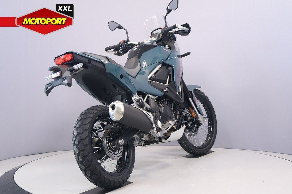 Kawasaki KLE500 SE, Bedrijf, Toermotor