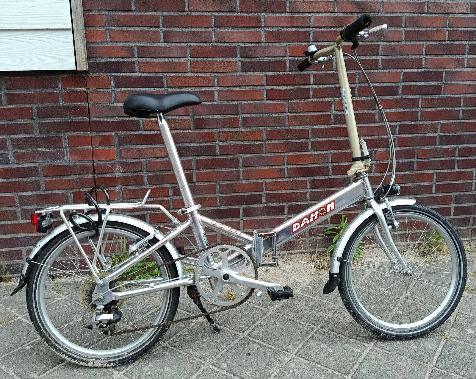 DAHON Vouwfiets (opbrengst is voor KiKa), Fietsen en Brommers, Fietsen | Vouwfietsen, Ophalen, 20 inch of meer, Gebruikt, Velgrem