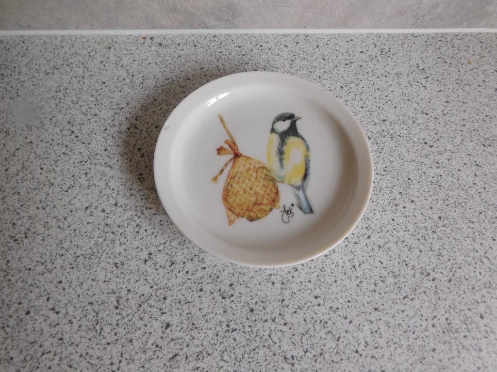 Bord 8,5 cm. Koolmees Winter JET by ter Steege, Huis en Inrichting, Ophalen of Verzenden, Zo goed als nieuw, Bord(en), Overige stijlen