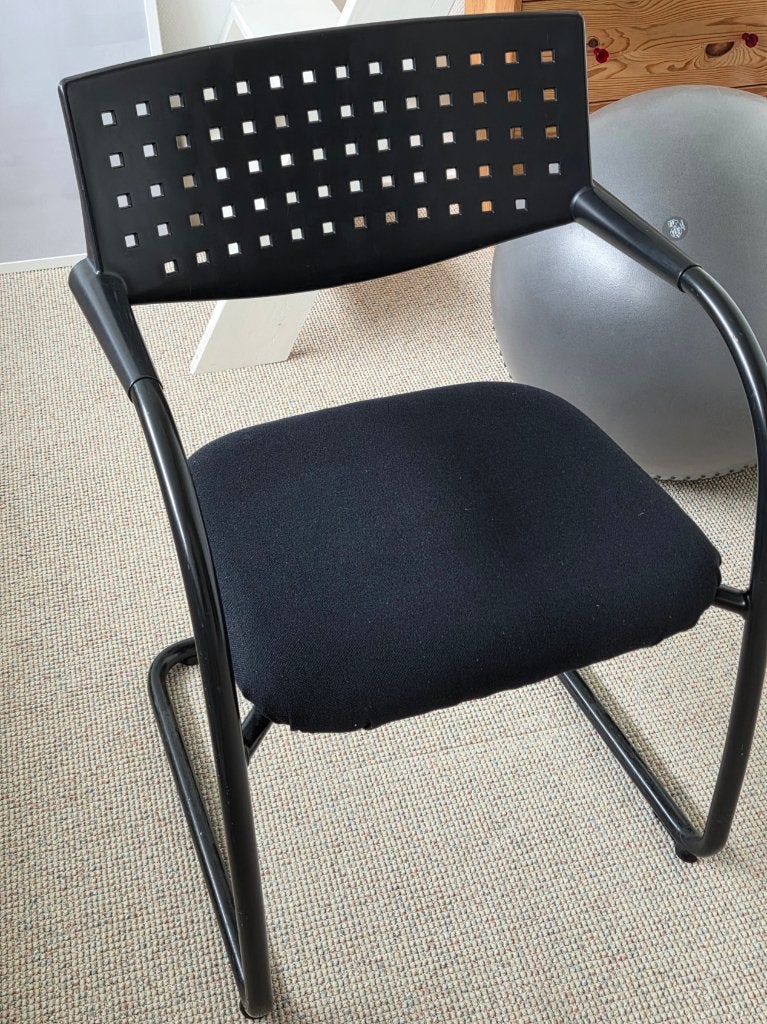 vitra stoel vis a vis, Ophalen, Gebruikt, Twee, Zwart