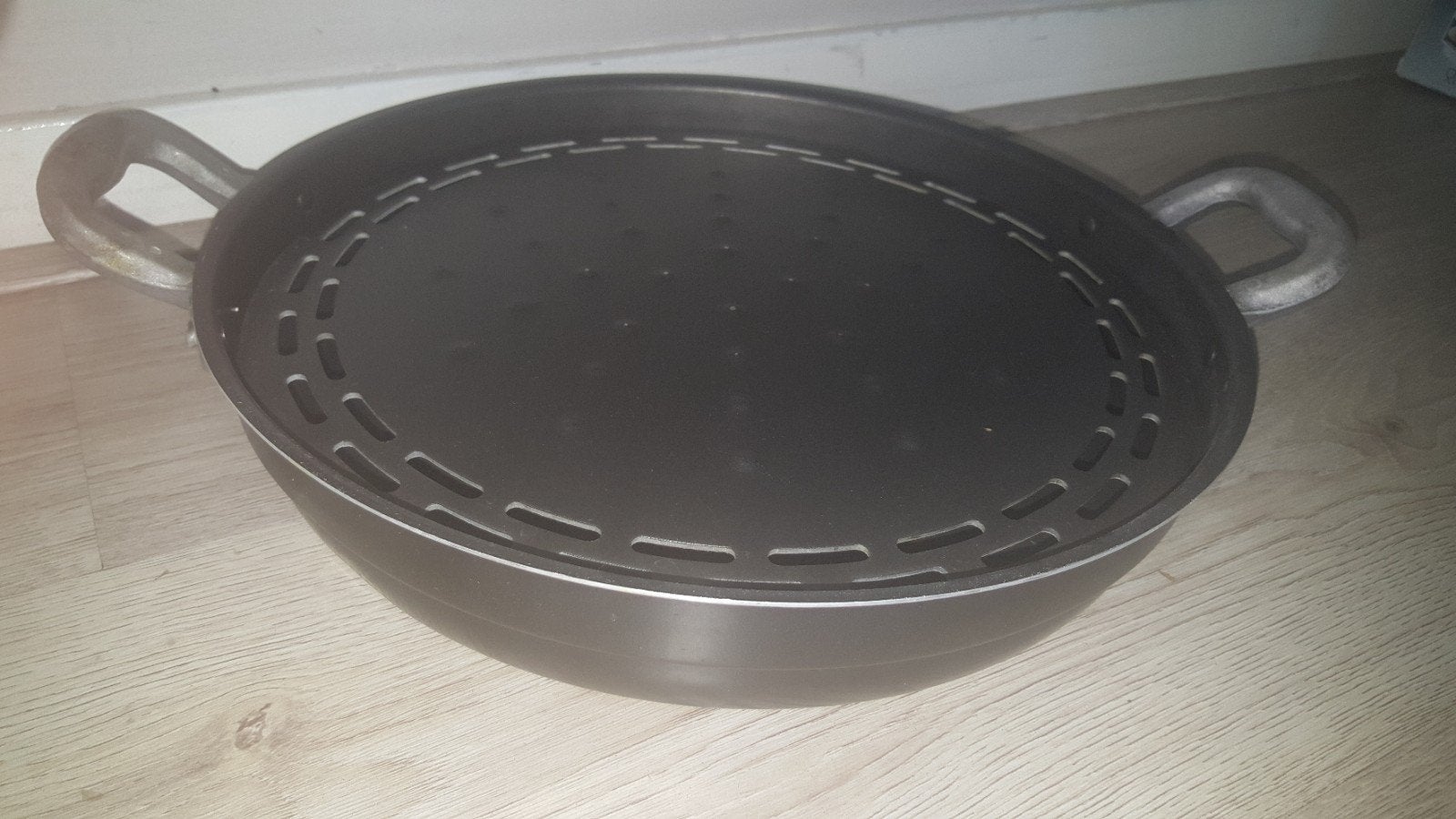 Nieuwe grillpan met deksel pan grillen 🍃, Met deksel, Overige typen, Ophalen of Verzenden, Nieuw
