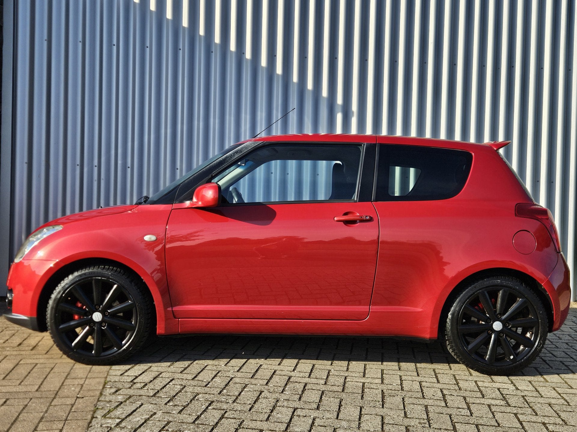 Suzuki Swift 1.6 Sport /Dealer Onderhouden/Stoelverwarming!, Voorwielaandrijving, Stof, Verwarmde buitenspiegels, 4 cilinders
