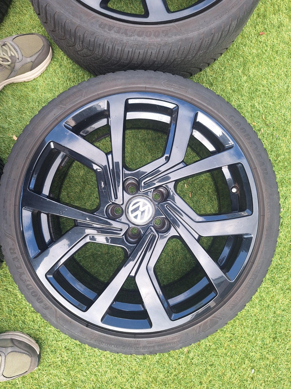 18 inch Brescia velgen met banden VW Polo/Seat Ibiza, Auto-onderdelen, Banden en Velgen, 18 inch, Banden en Velgen, Ophalen of Verzenden