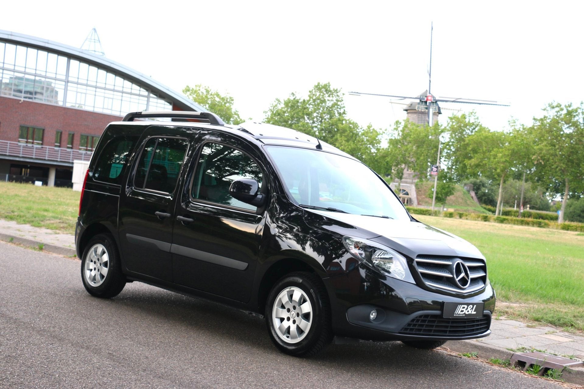 Mercedes-Benz CITAN 112 Tourer Lang 6G-DCT Aut 114Pk Panoram, Dealer onderhouden, Gebruikt, Zwart, Bedrijf