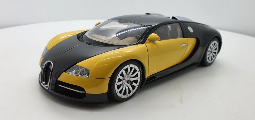 Bugatti EB 16.4 Veyron Showcar Black/Yellow, Auto, Autoart, Autoart, Nieuw