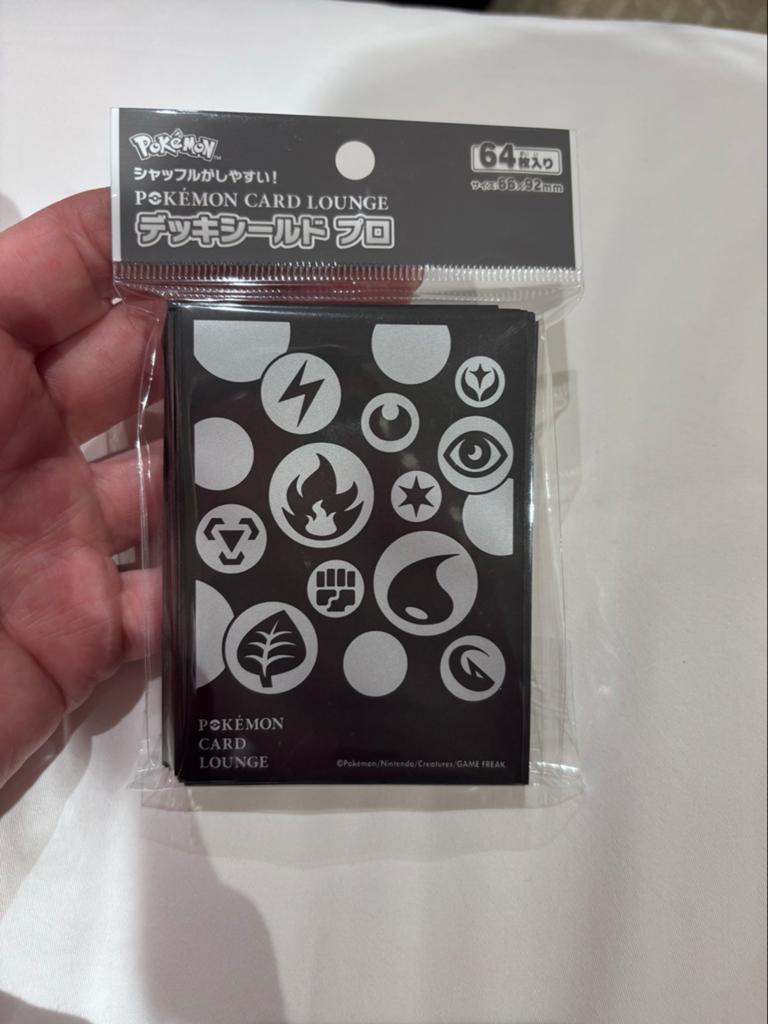 Pokémon Card Lounge Deck Shield Pro Sleeves, Ophalen, Nieuw, Sleeves of Kaarthoesjes