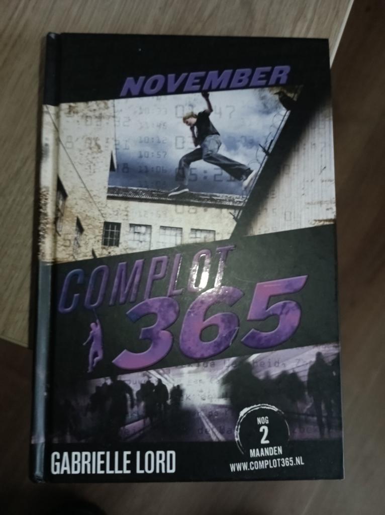 Complot 365: November - Gabrielle Lord, Ophalen of Verzenden, Gelezen, Gabrielle Lord, Fictie