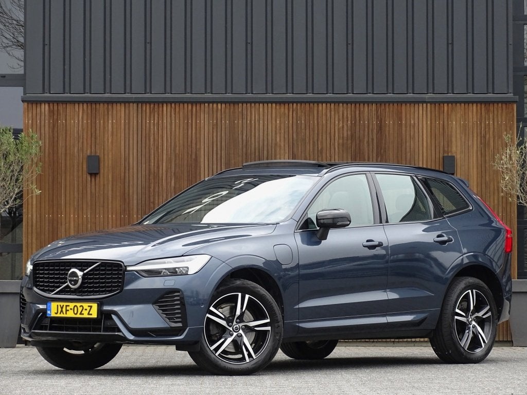 Volvo XC60 T6 Recharge 350PK automaat / R-Design / LED, Auto's, Gebruikt, Euro 6, Blauw, Plug-in hybride