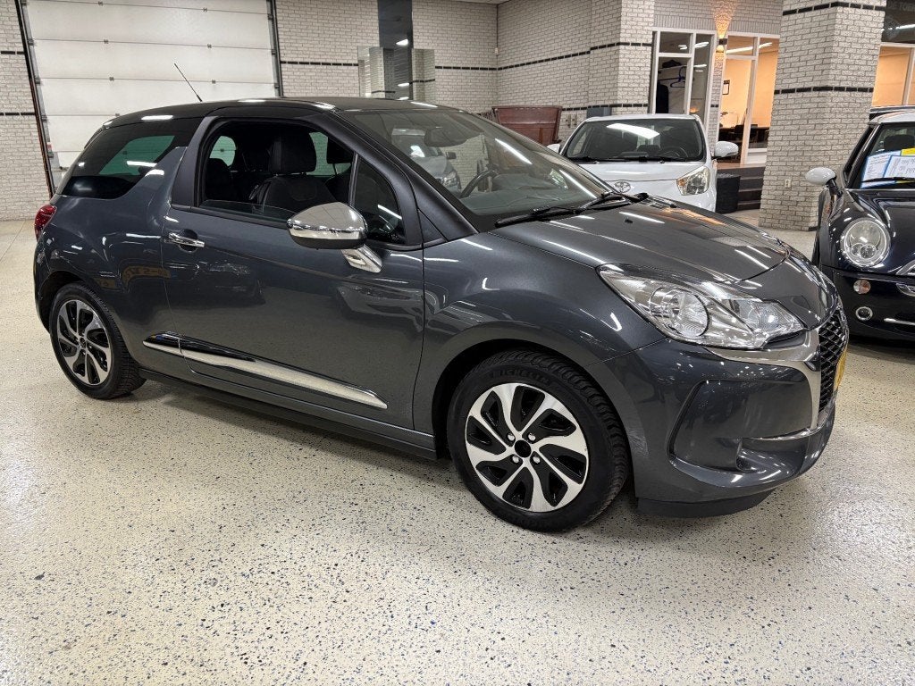 Ds DS 3 1.2 BNS Sport Navigatie NL NAP ECC Airco PDC DAB, Voorwielaandrijving, Gebruikt, 1199 cc, Met garantie (alle)