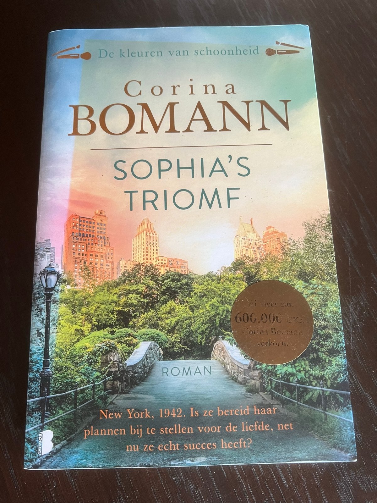 Corina Bomann - Sophia's Triomf (Roman), Ophalen of Verzenden, Gelezen, Europa overig