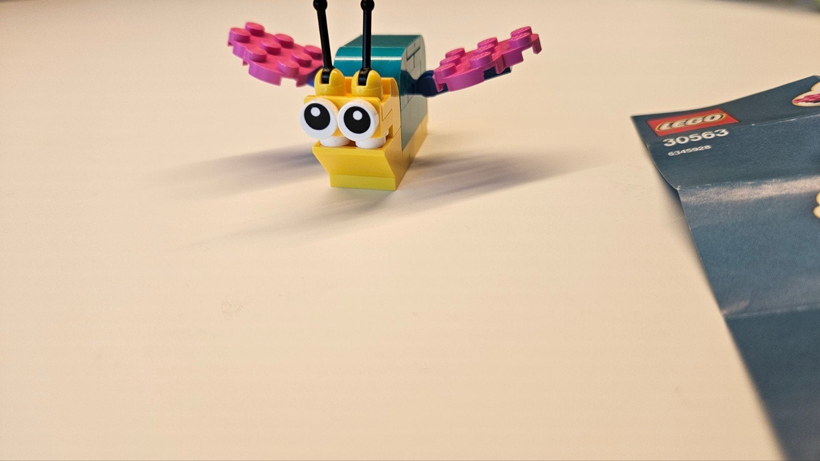 LEGO 30563 - Vlinder/Slak Polybag, Ophalen of Verzenden, Zo goed als nieuw