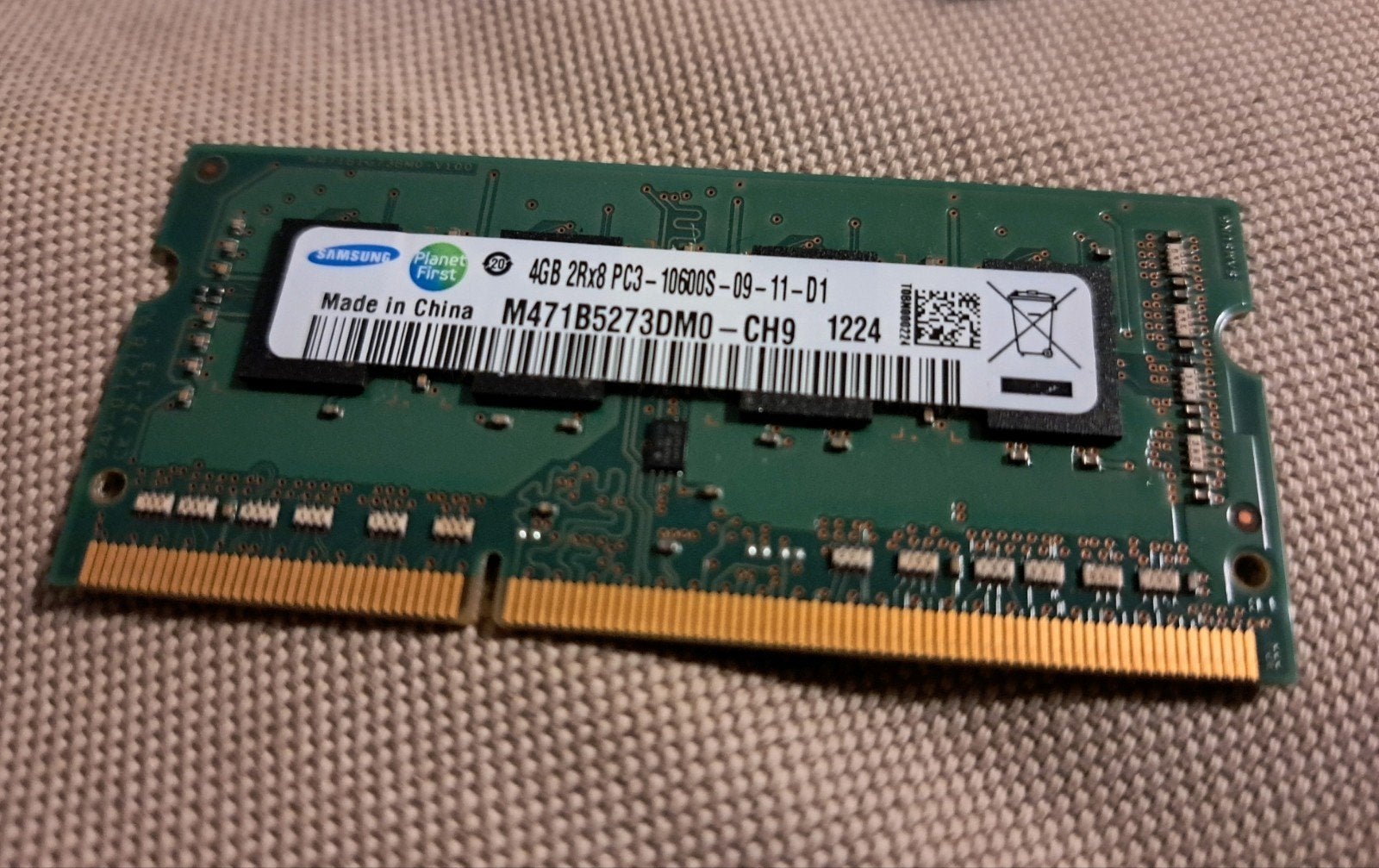 Samsung 4GB DDR3 Laptop RAM (PC3-10600S), Gebruikt, DDR3, Ophalen of Verzenden, Laptop