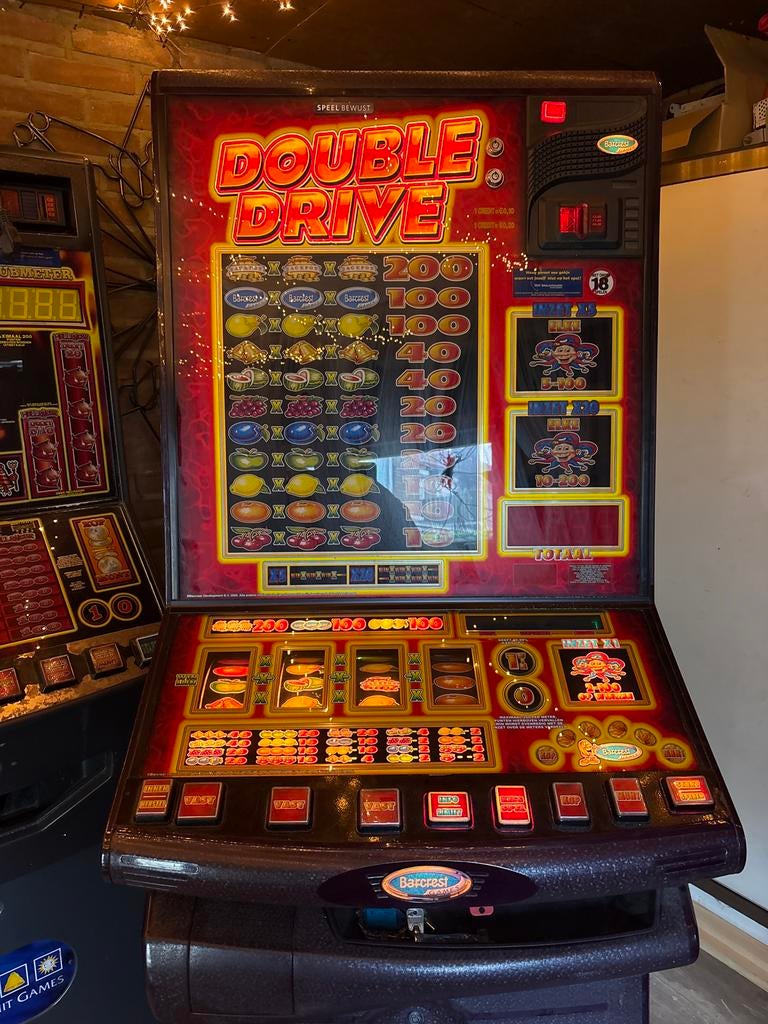 Double Drive Gokkast - Betaalt netjes uit op euro, Verzamelen, Automaten | Gokkasten en Fruitautomaten, Euro, Ophalen of Verzenden