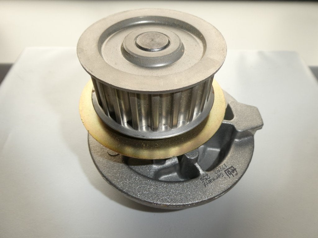 Waterpomp Opel 2.0 motoren, Verzenden