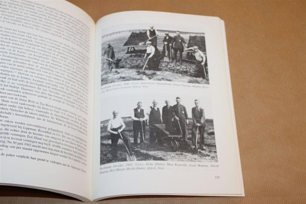 De Joodse Gemeente Assen — Geschiedenis [1740-1976], Boeken, Geschiedenis | Stad en Regio, Ophalen of Verzenden, Gelezen