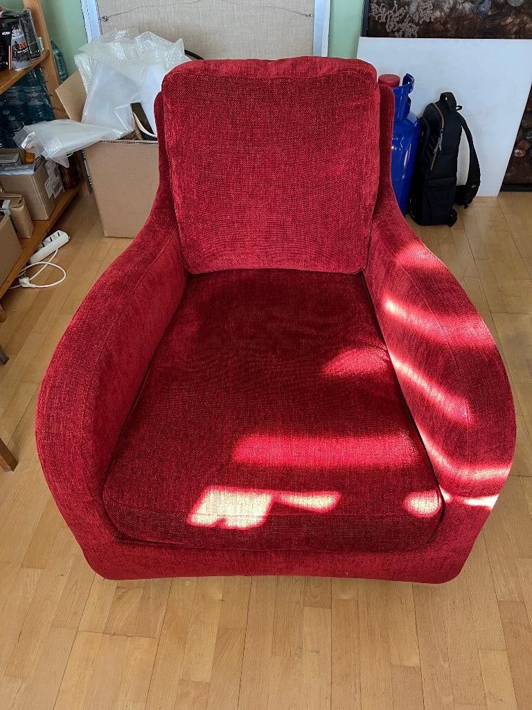 Warm rode Fauteuil, Ophalen, 75 tot 100 cm, Zo goed als nieuw, Stof
