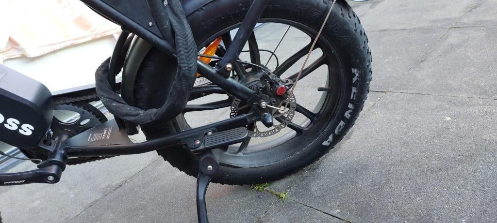 CrossBoss V8 Fatbike, Zwart, Zo goed als nieuw, 59 cm of meer, 50 km per accu of meer, Ophalen