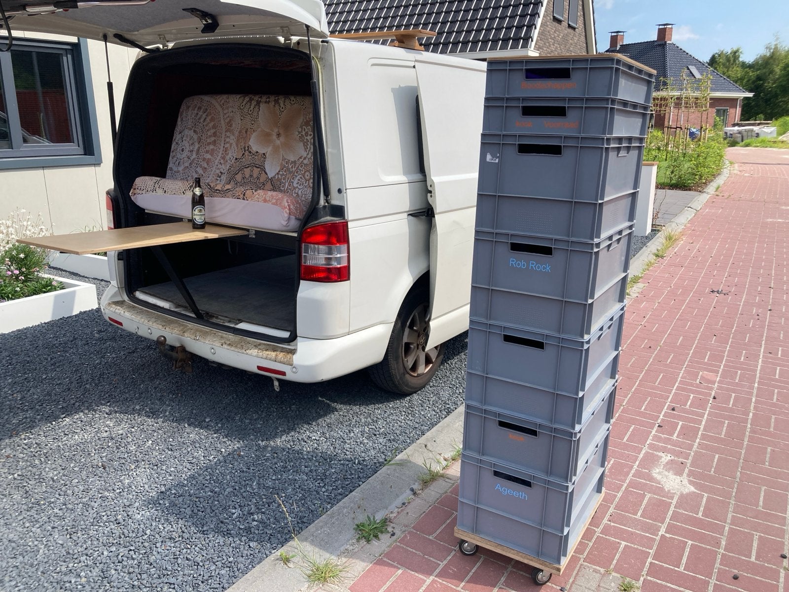 Bedrijfsbus met unieke camperinbouw. Stealth camperen., Caravans en Kamperen, Buscamper of Camperbus, Volkswagen, Tot en met 2