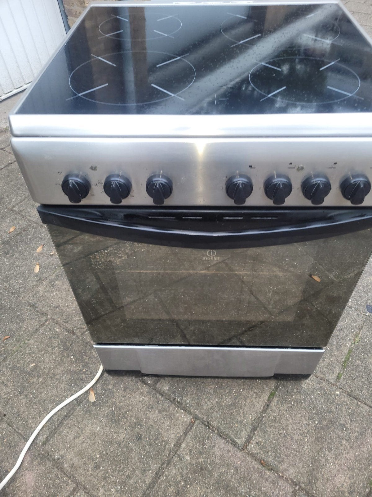 indesit rvs grijs keramische fournis, Keramisch, Vrijstaand, 85 tot 90 cm, 4 kookzones
