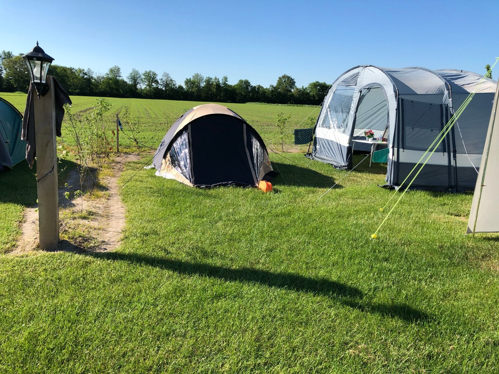 Koepeltent met donkere binnentent en dubbele ingang, Ophalen, Gebruikt, Tot en met 2