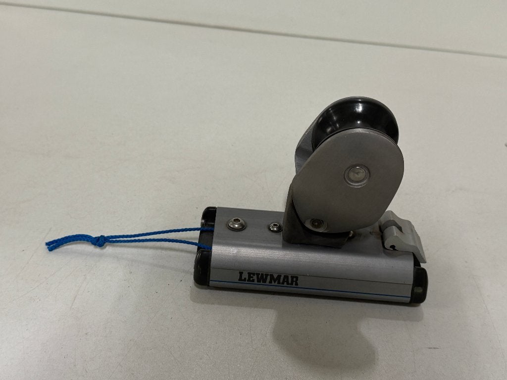 Lewmar Genua slede met 1 schijfs blok en stopper, Watersport en Boten, Ophalen of Verzenden, Gebruikt, Lijn of Blok
