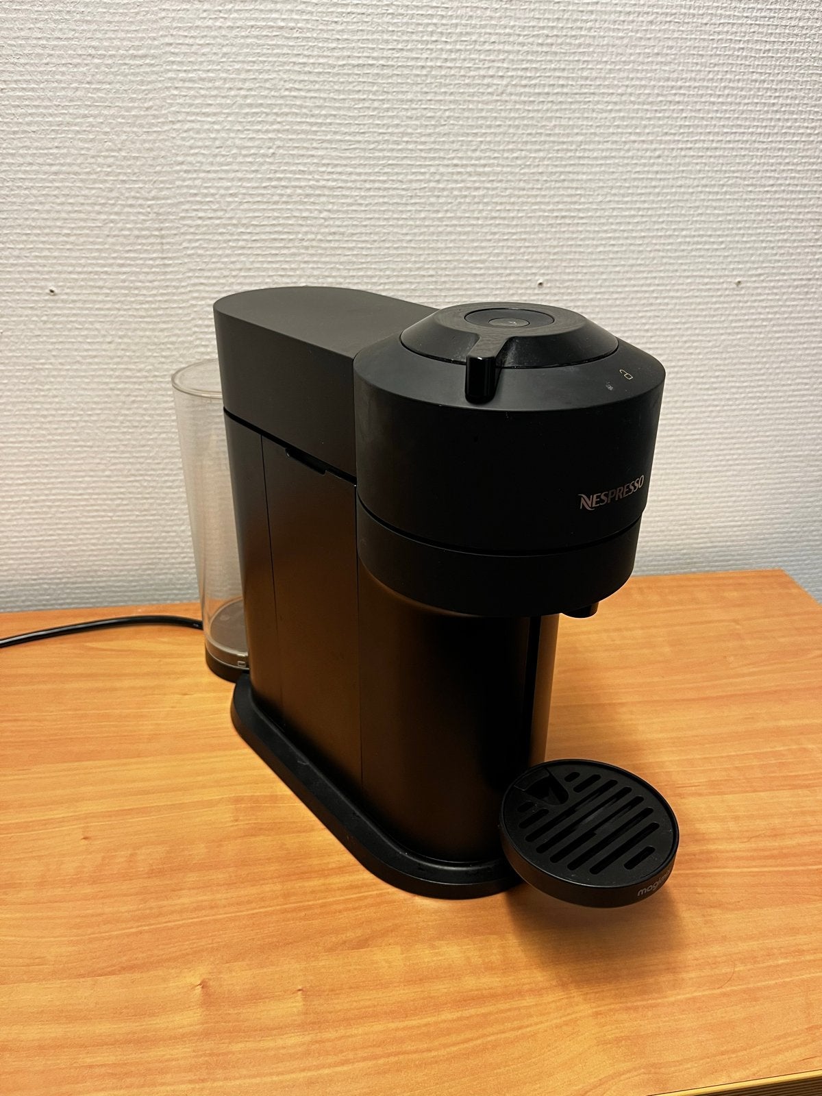 Nespresso Vertuo Magimix Koffiezetapparaat Zwart, Ophalen, Koffiemachine, Zo goed als nieuw, 2 tot 4 kopjes