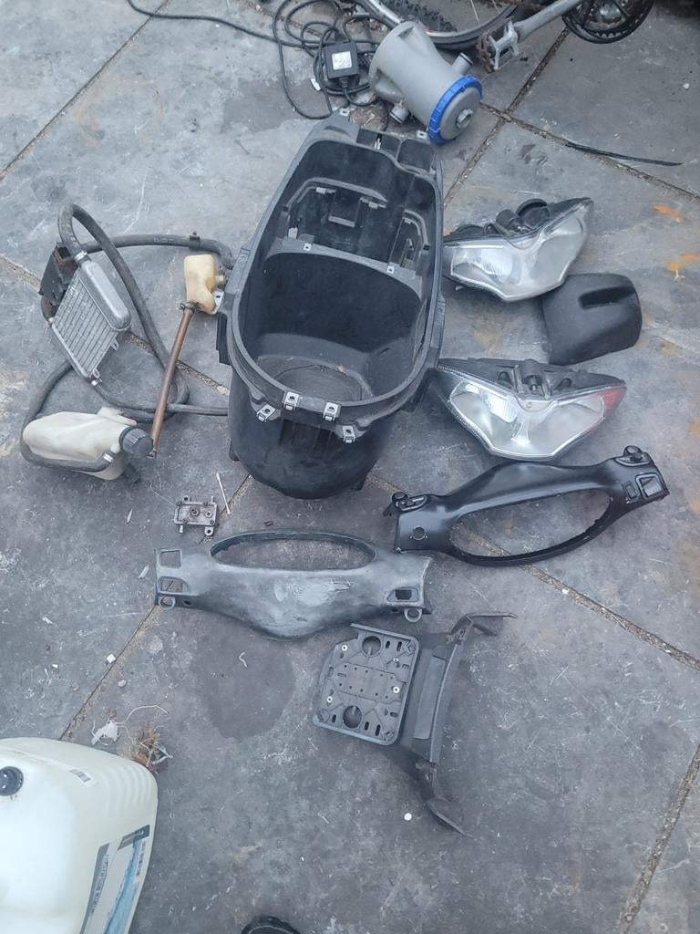 Diverse gilera runner 180cc onderdelen., Ophalen, Gebruikt, Overige typen, Overige merken