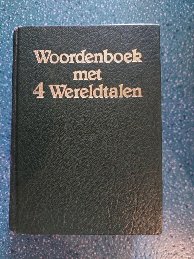 Woordenboek met 4 Wereldtalen: Frans / Spaans / Eng / Duits, Frans, Overige uitgevers, Ophalen of Verzenden, Zo goed als nieuw