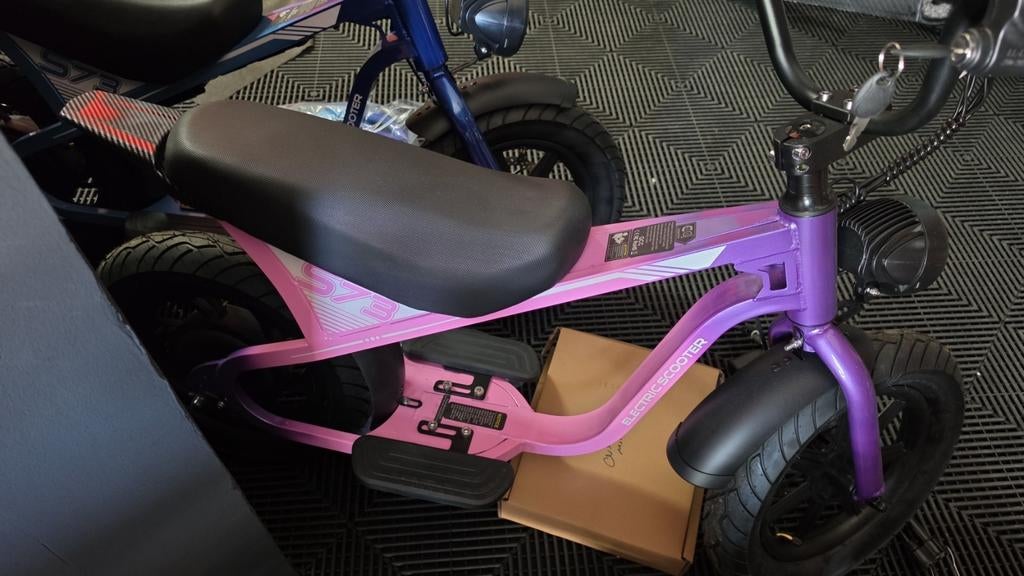 OUXI S73 mini loopfiets elektrisch, Kinderen en Baby's, Speelgoed | Buiten | Accuvoertuigen, Ophalen of Verzenden