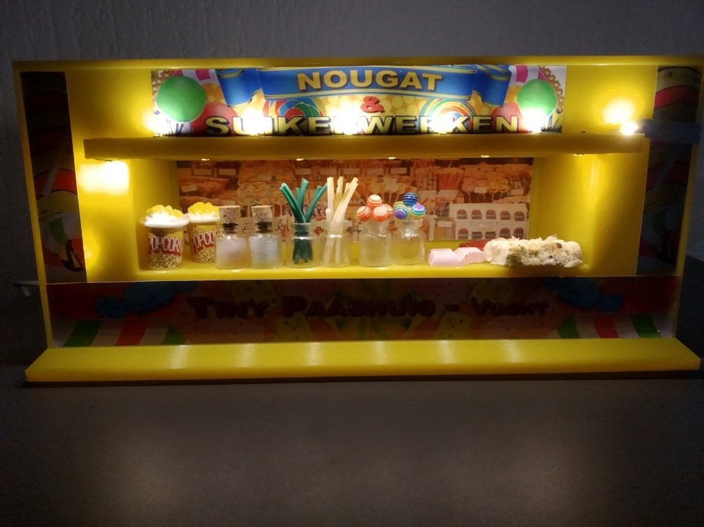 Nougat & Suikerwerken kraam MINIATUUR, Ophalen of Verzenden, Nieuw, 1:32 tot 1:50