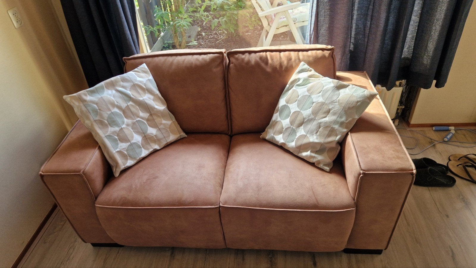 2 zitsbank Barrio (Pronto Wonen), Ophalen, 150 tot 200 cm, Tweepersoons, 75 tot 100 cm