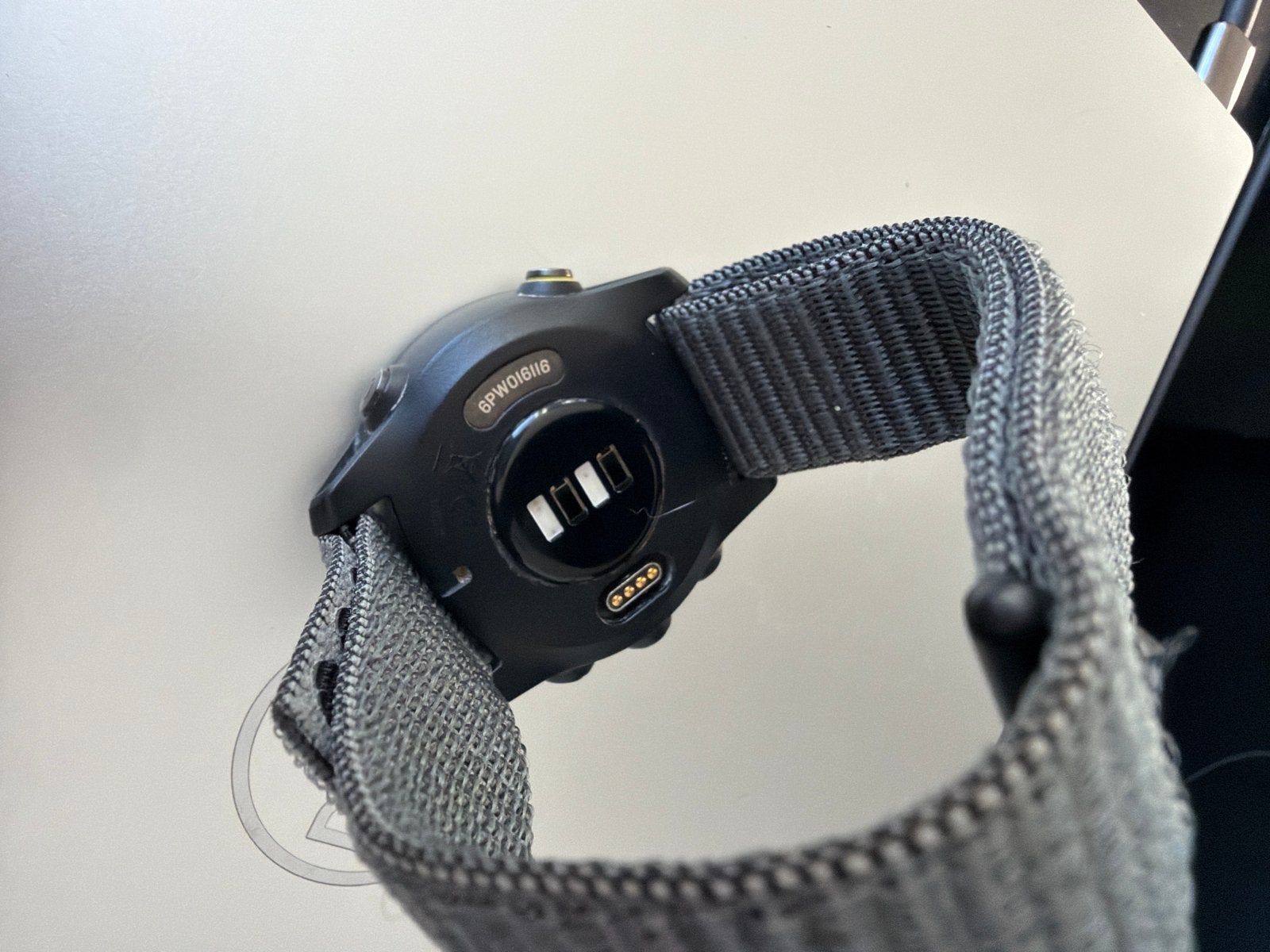 Garmin Forerunner 745 met krassen op scherm, Ophalen of Verzenden, Waterdicht, Grijs, Afstand