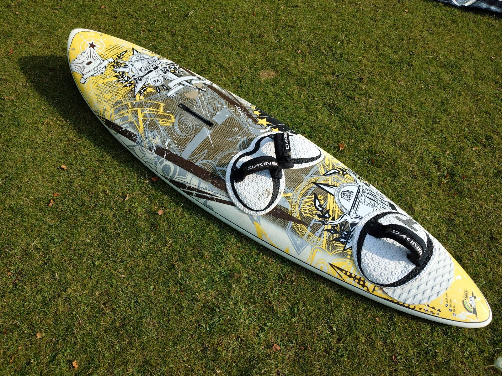 Tabou Da Curve 91 Ltr (2011) + 2x Select wavevinnen, Watersport en Boten, Windsurfen, Ophalen, Gebruikt, Tabou, Minder dan 250 cm