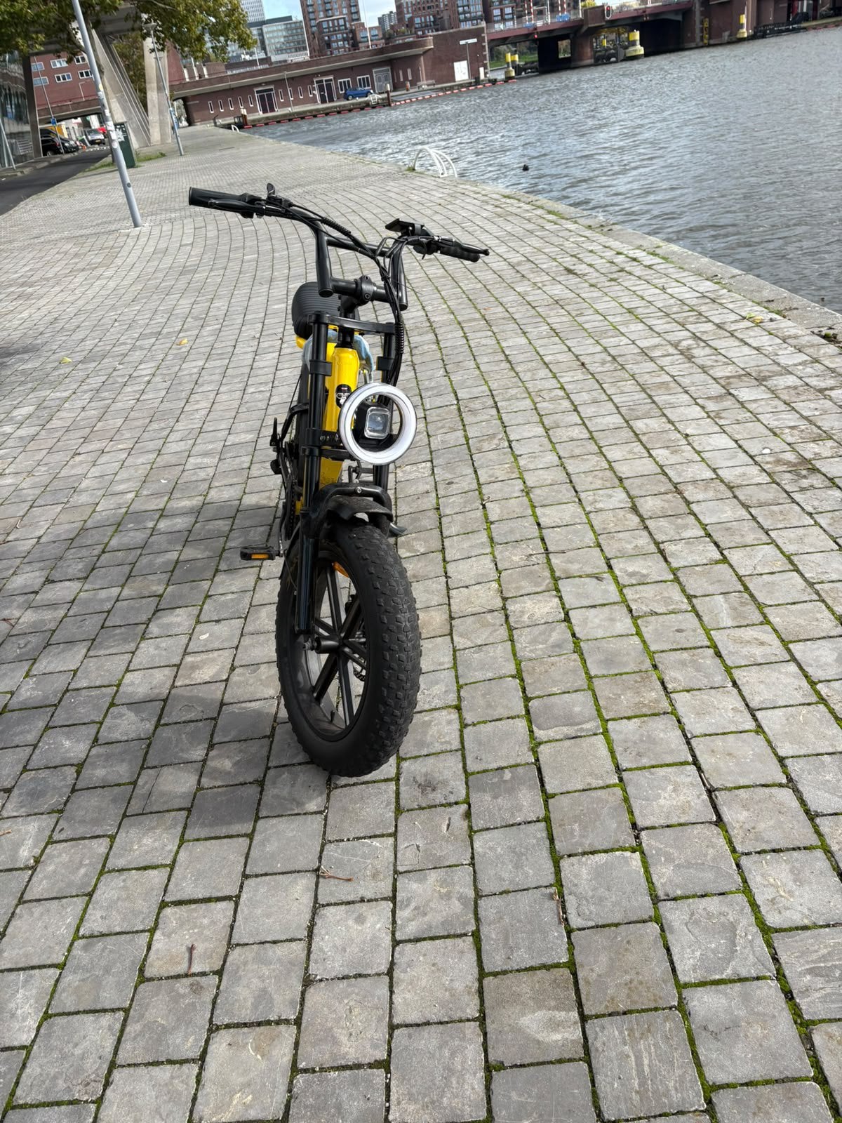 APE Ryder Colobus elektrische fatbike – geel/zwart, Ophalen of Verzenden, Zo goed als nieuw, 24 inch of meer