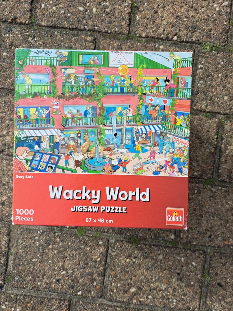 Mooie wacky world puzzels 1000 stukjes zgan, Ophalen, Zo goed als nieuw