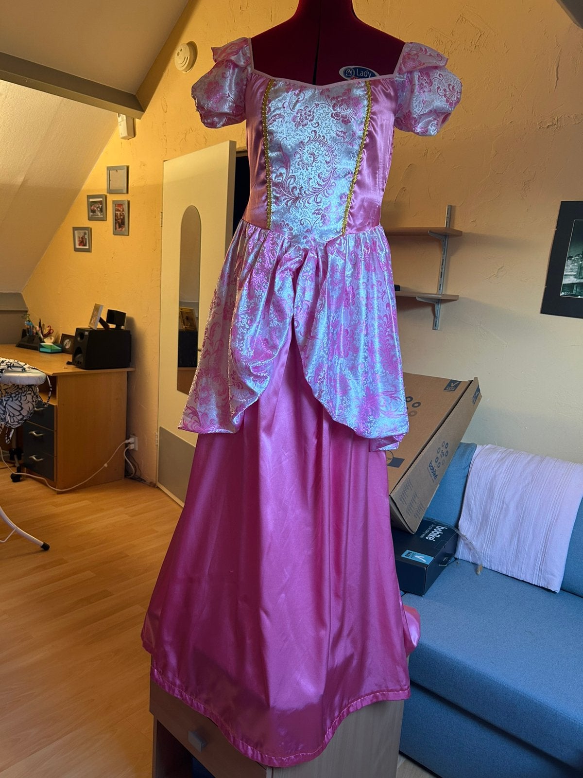 Doornroosje dames jurk maat M roze cosplay verkleedjurk, Ophalen of Verzenden