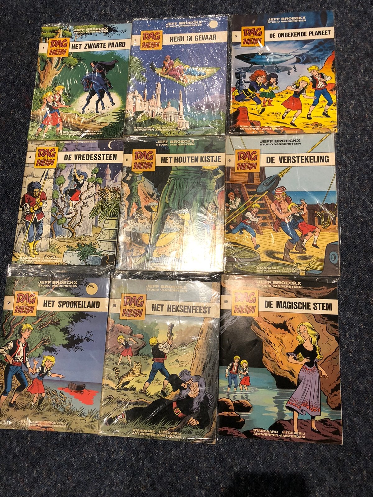 Vintage Dag en Heidi strips, Boeken, Stripboeken, Meerdere stripboeken, Ophalen of Verzenden, Zo goed als nieuw