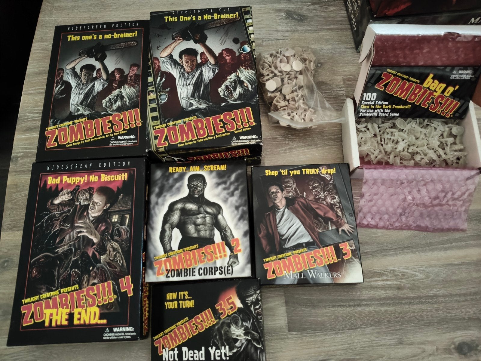 Zombies!!! Bordspel Collectie (Basisspel + Uitbreidingen), Vijf spelers of meer, Ophalen of Verzenden, Zo goed als nieuw, Twilight Creations