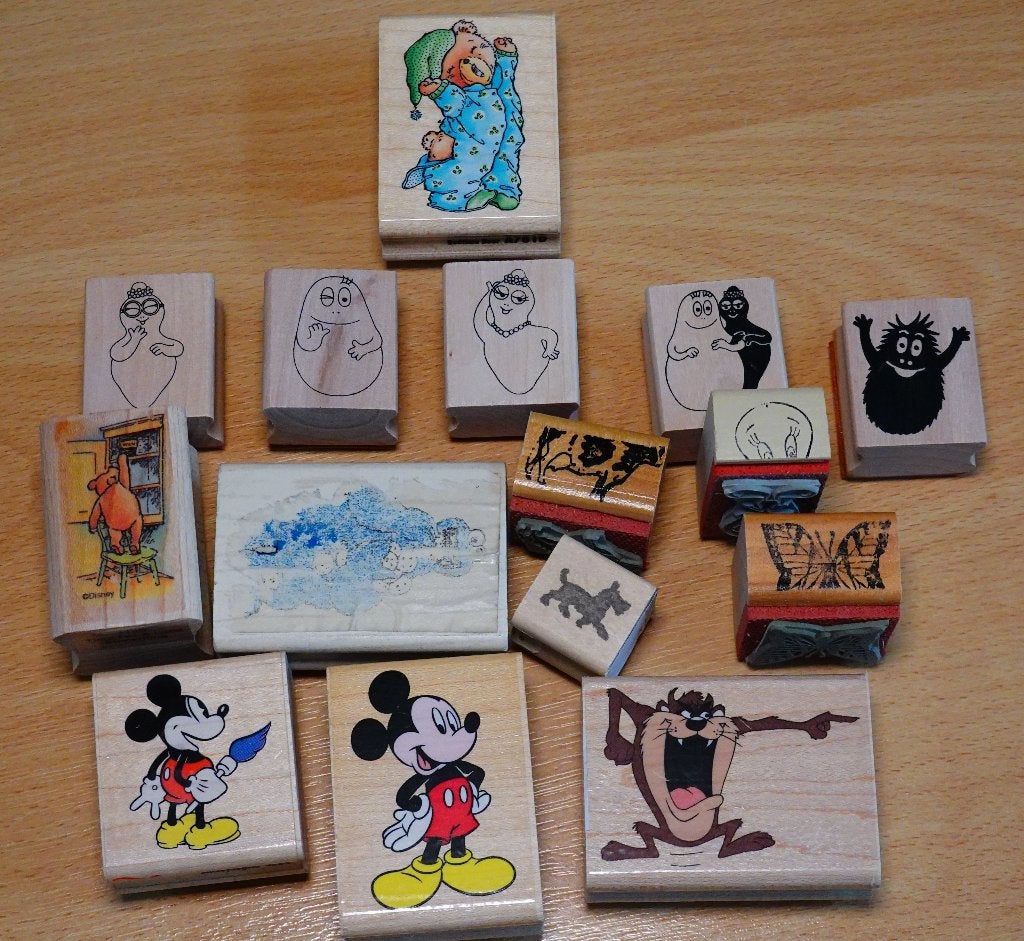 Diverse stempels, Hobby en Vrije tijd, Ophalen of Verzenden, Zo goed als nieuw, Houten stempel