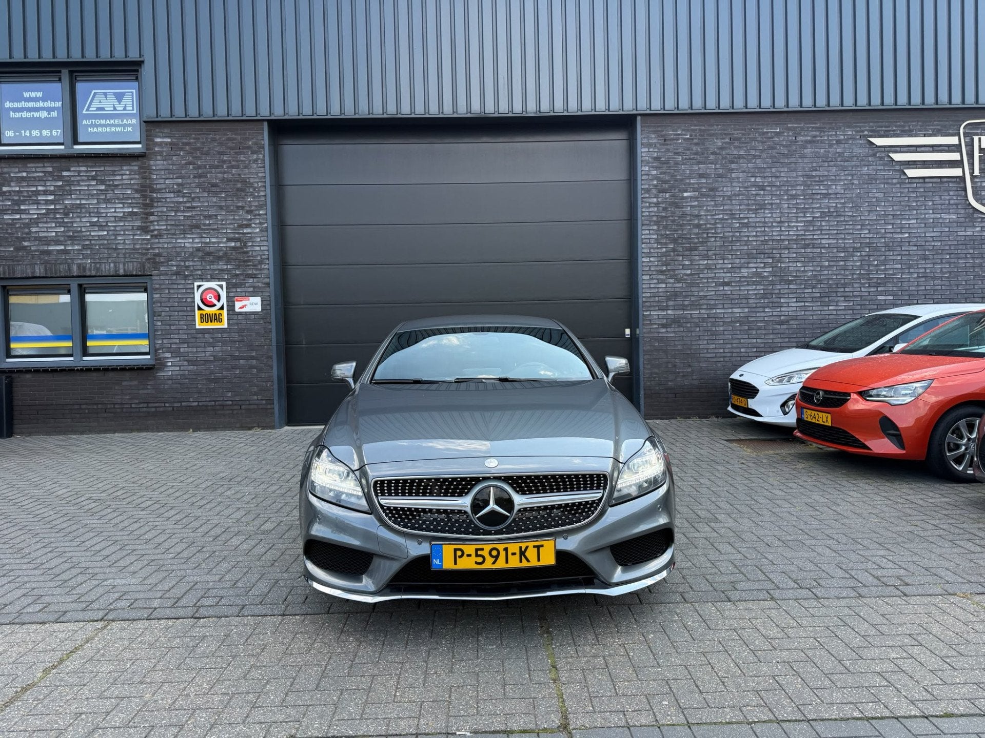 Mercedes-Benz CLS-Klasse 220 D | 3/6/12MND GARANTIE| AUTOMAA, Auto's, Mercedes-Benz, Lederen bekleding, Achterwielaandrijving