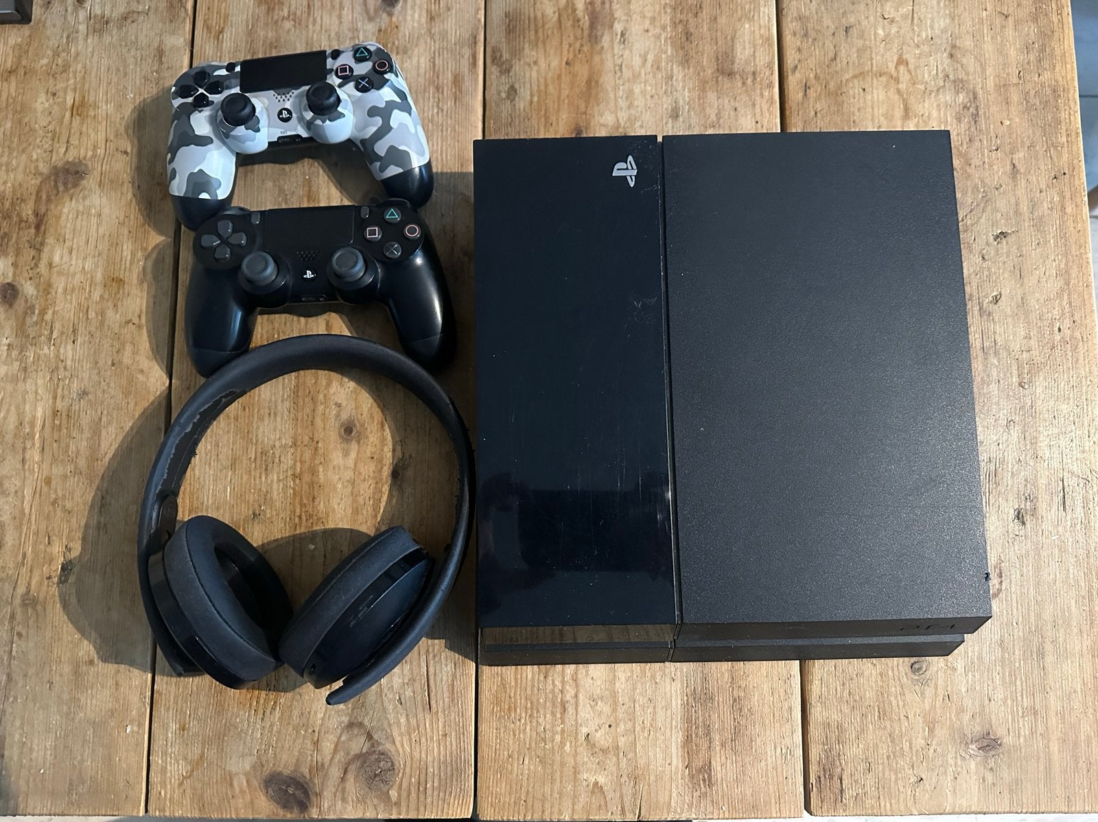 PlayStation 4 met 2 controllers en draadloze headset, Ophalen of Verzenden, Gebruikt, Met 2 controllers