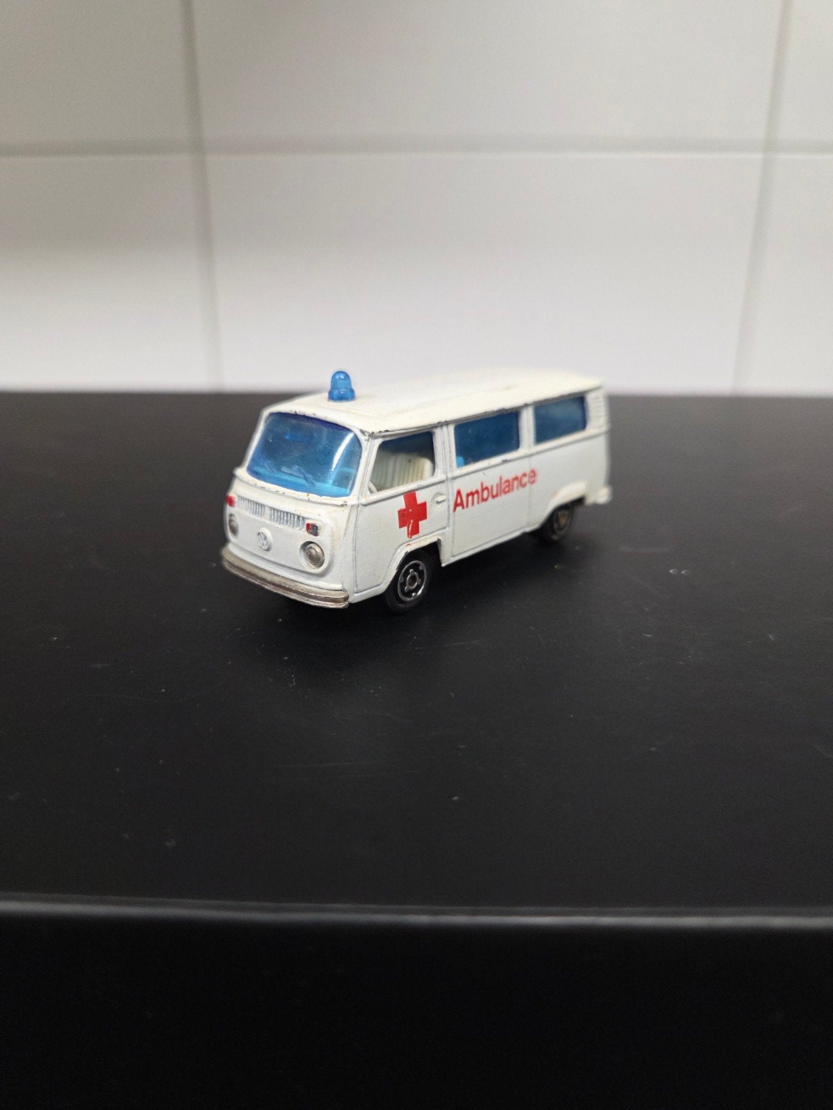 volkswagen T2 fourgon vw majorette nr244, Ophalen, Auto