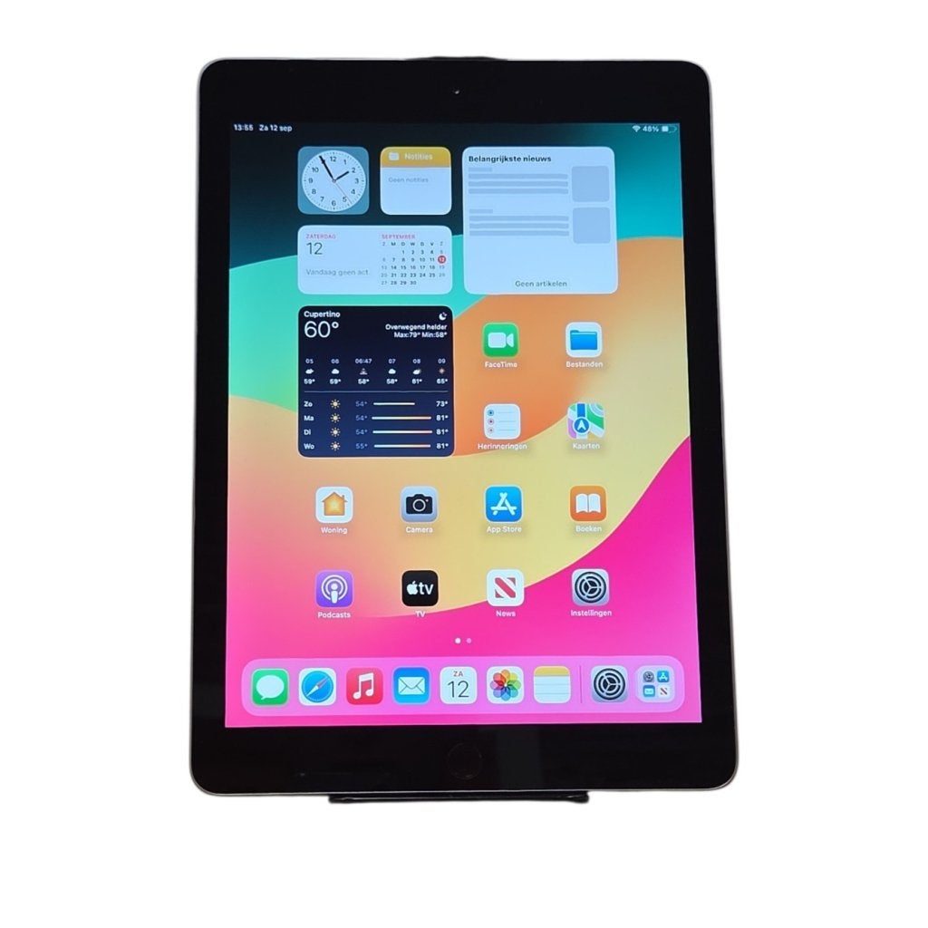 Apple iPad 6th 32GB Zwart | Gebruikt | 3 Maanden Garantie, Apple, Zo goed als nieuw, Support@apple.com, One Apple Park Way
Cupertino, CA 95014
United States